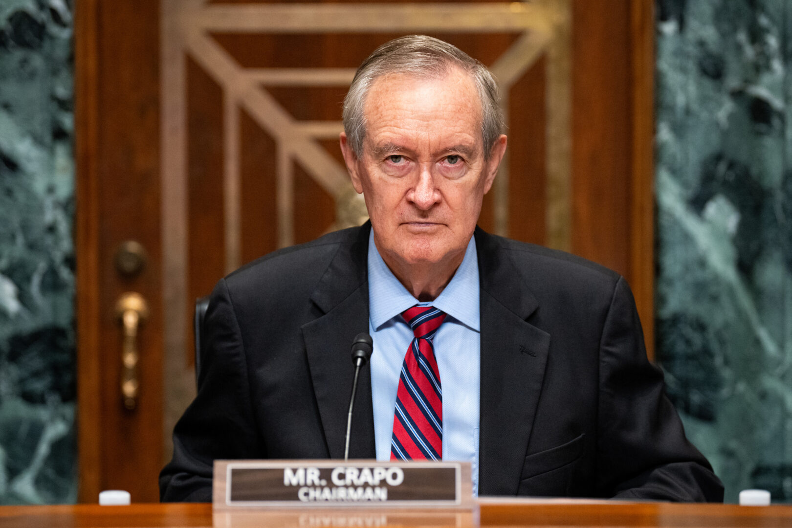 Chairman Michael D. Crapo takes his seat for the Senate Finance Committee hearing titled “The President's 2026 Health Care Agenda” on Sept. 4.
