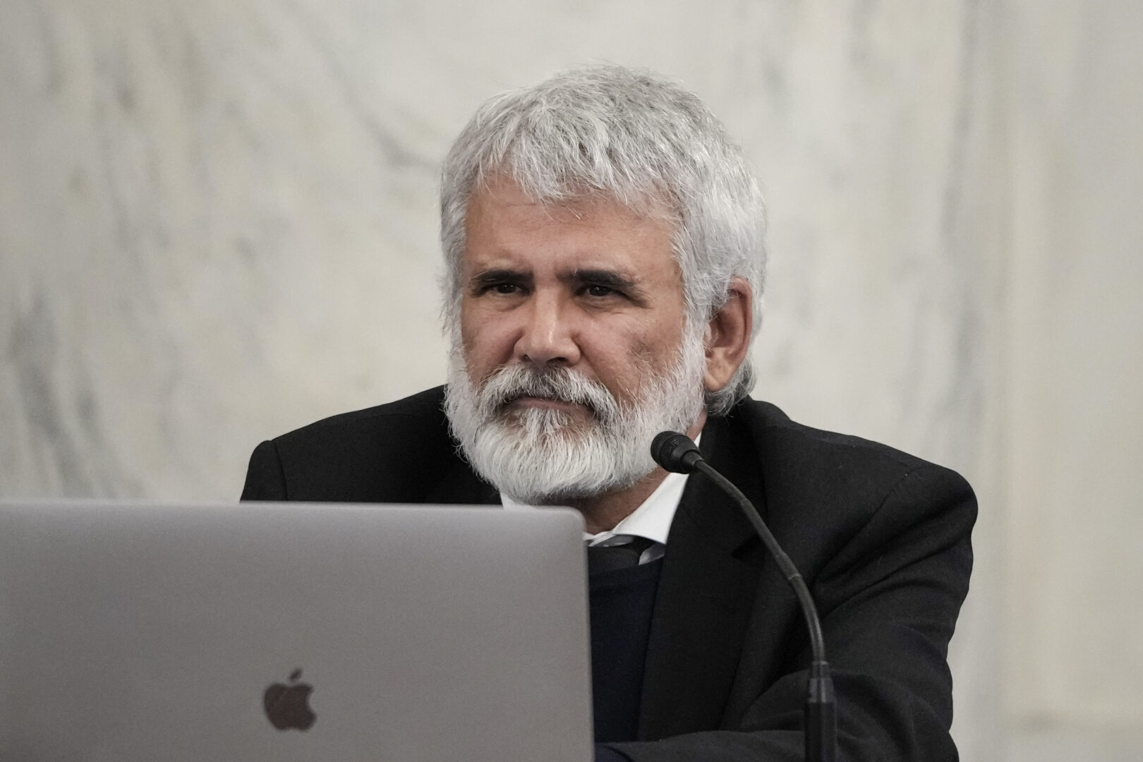 Robert Malone attends a panel discussion on COVID-19 in 2022.